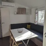 Mobil مكان تخييم بورت-لا-نوفيل